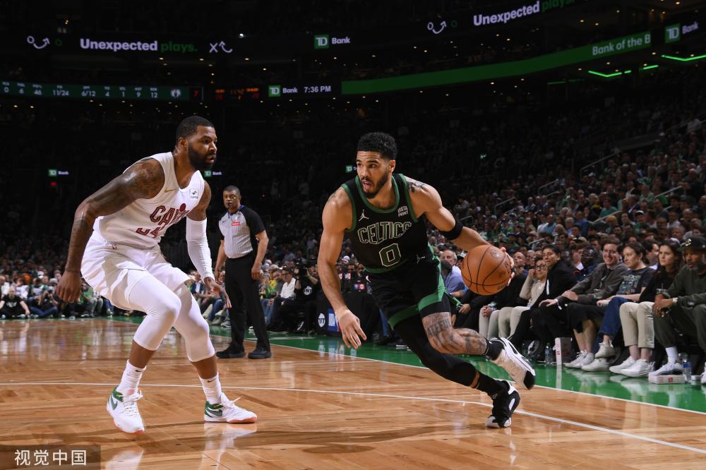 名徘徊在附 名徘徊在附